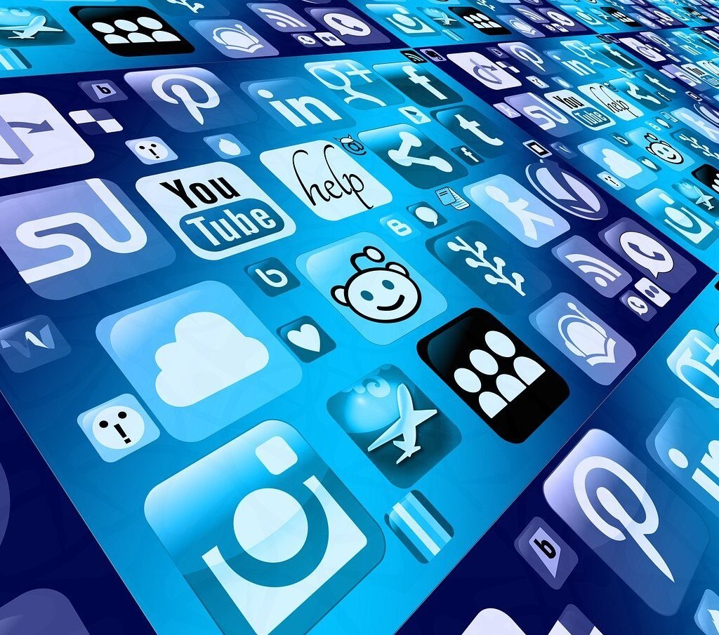 The Influence Of Social Media On Technology Trends The Influence Of Social Media On Technology Trends